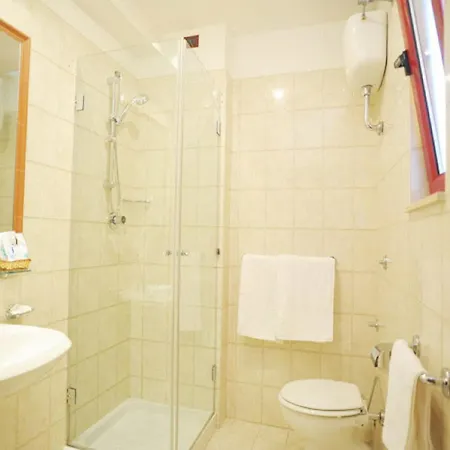 Poseidonia Mare 3* Paestum